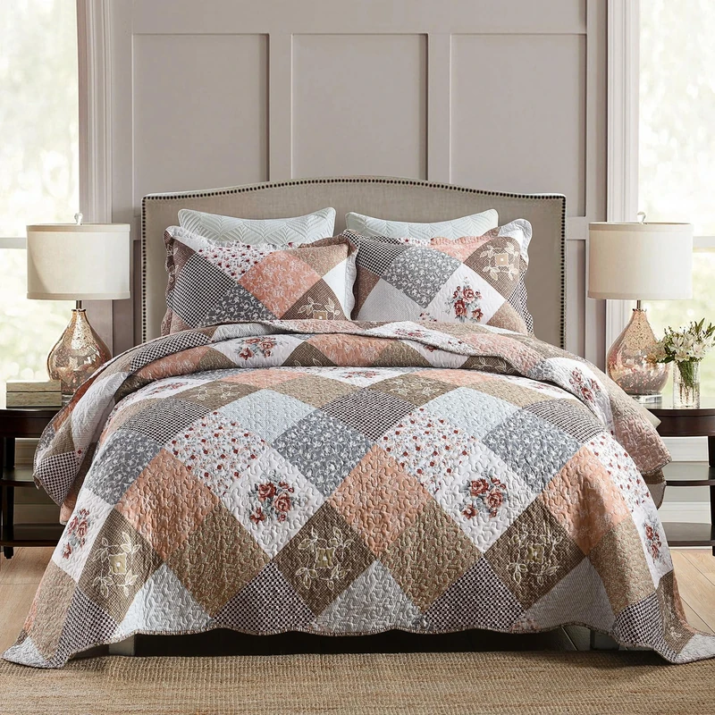 HoneiLife Quilt Set Queen Size - 3 Piece Microfiber Quilts Reversible Bedspreads Patchwork Coverlets Floral Bedding Set All Season Quilts,Mocha Rose-Queen/Full Size