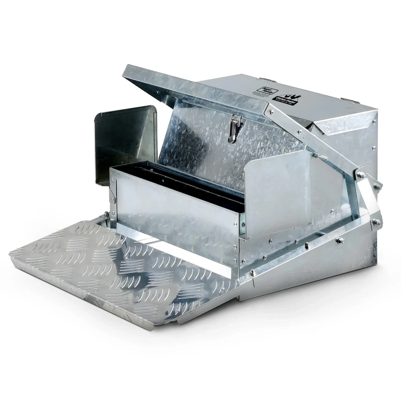 SuperHandy Chicken Feeder Automatic 20lbs (9kg) Capacity Trough Feeds 6-12 Poultry/Fowl Up to 10 Days Keeps Dry with Spill Proof Galvanized Steel Bird Prevention for Chickens, Pheasants, or Roosters