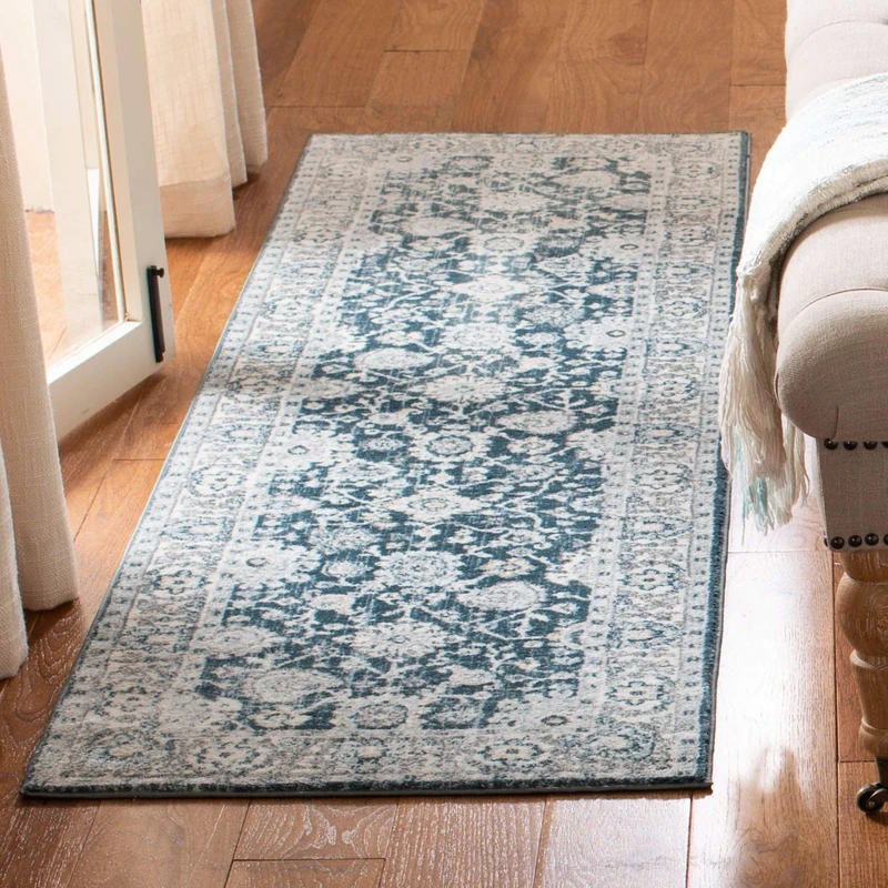 SAFAVIEH Traditional Rug for Living Room, Dining Room, Bedroom - Isabella Collection, Short Pile, in Grey and Blue, 183 X 274 cm