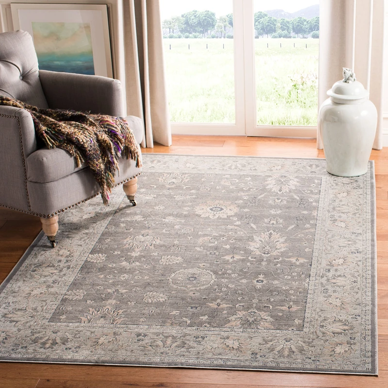 SAFAVIEH Traditional Rug for Living Room, Dining Room, Bedroom - Vintage Collection, Short Pile, in Grey and Neutral, 66 X 244 cm