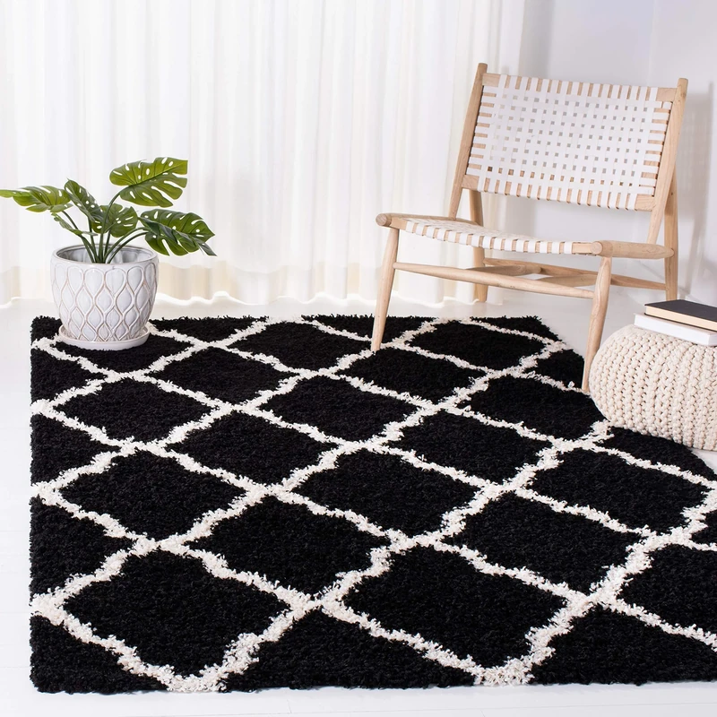 Safavieh Shaggy Indoor Woven Rectangle Area Rug, Dallas Shag Collection, SGD257, in Black/Ivory, 91 X 152 cm for Living Room, Bedroom or Any Indoor Space