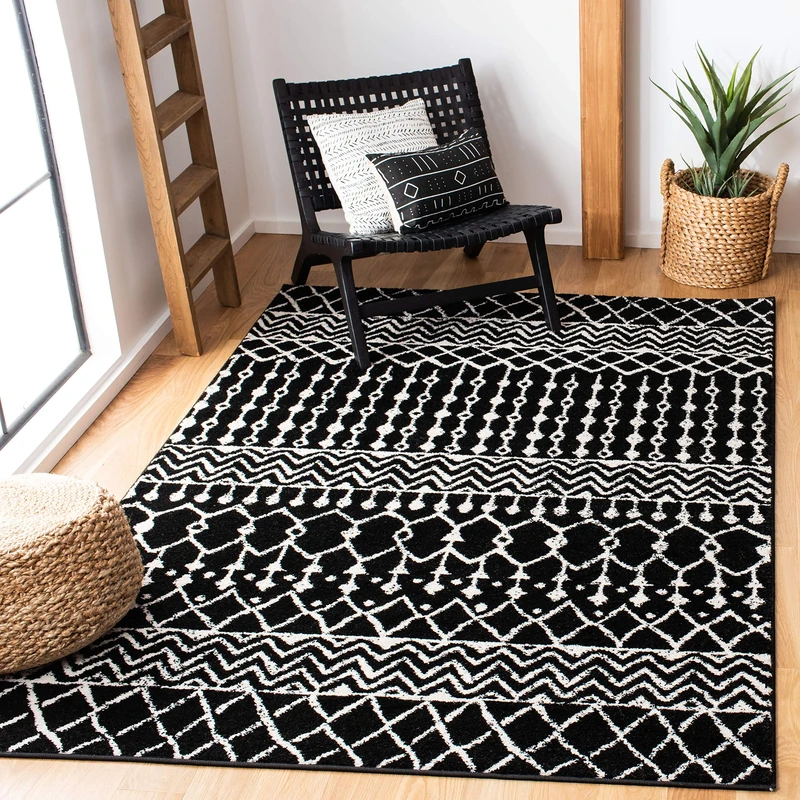 Safavieh Boho Chic Indoor Woven Rectangle Area Rug, Tulum Collection, TUL270, in Black / Ivory, 183 X 274 cm for Living Room, Bedroom or Any Indoor Space