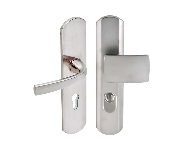 Vachette MUZE - Armoured Door Handle on Plate for Landing Door - Key Version I for Landing Door - Hole Spacing 195 mm - Durable Zamak Material - Velvet Chrome Finish