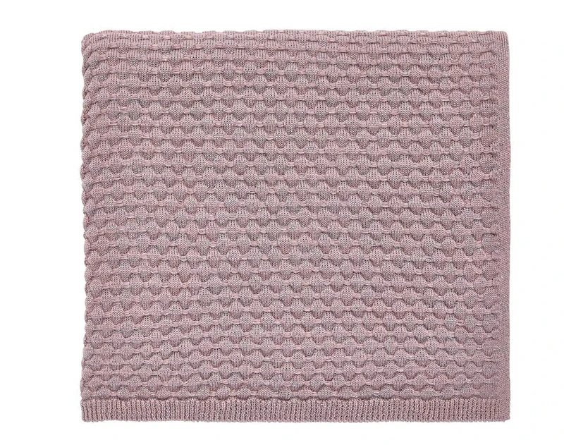 Peacock Blue Hotel Real Knit Throw Dusky Pink, 130 x 150 cm - Image 1