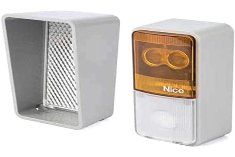 Nice SPA EPMOR Pair of Reflecting PHOTOCELLS, White - Image 1