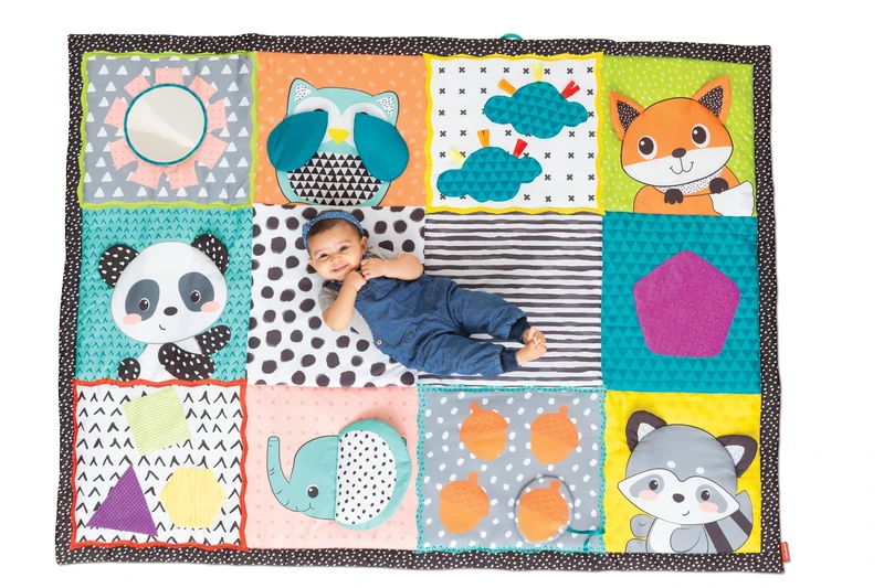 Infantino Fold & Go Giant Discovery Mat Big playmat for Babies and Toddlers