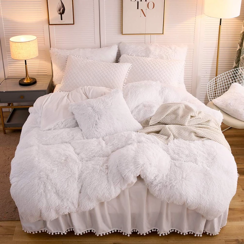 LIFEREVO Luxury Plush Shaggy Duvet Cover Set, Ultra Soft Fluffy Furry Duvet Cover Set(1 Faux Fur Fuzzy Comforter Cover + 2 Pom Poms Velvet Pillow Cases) Solid Bedding Set, Zipper Closure(King, White)