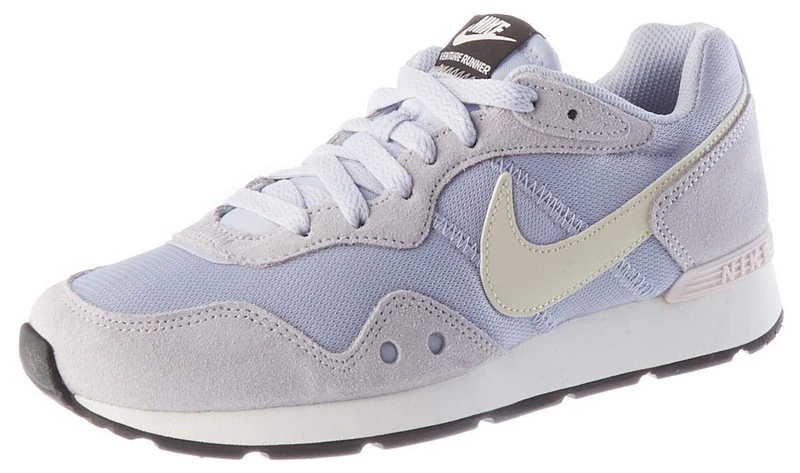 NIKE Women's Venture Runner Sneaker, Ghost Fossil Sail Barely Rose, 9 UK