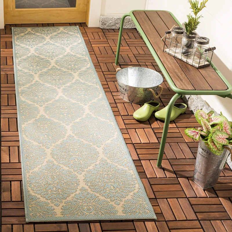 SAFAVIEH Damask Rug for Indoor & Outdoor - Beachhouse Collection, Short Pile, in Cream and Aqua color, 61 X 244 cm