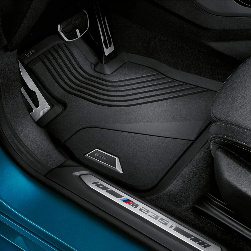 BMW Original rubber floor mats LHD front for 1 series F40.
