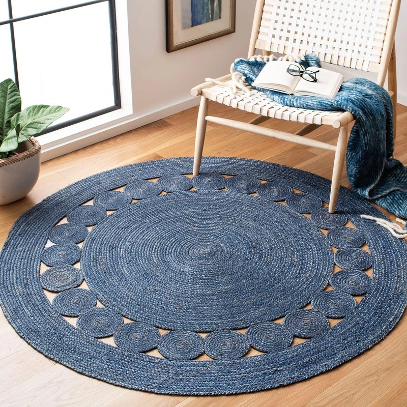 Safavieh Natural Fiber Rug for Living Room, Dining Room, Bedroom - Natural Fiber Collection, Short Pile, in Navy, 152 X 152 cm