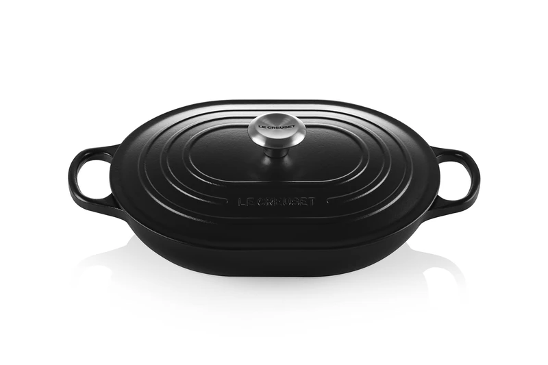 Le Creuset Signature Enamelled Cast Iron Oblong Casserole With Helper Handle, For All Hob Types and Ovens, 31cm, 3.4 Litres, Matte Black, 21112310000430