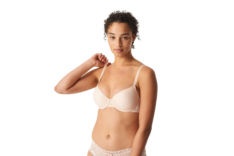 Chantelle Women's, DAY TO NIGHT, Covering Memory Bra, Women's lingerie, Beige Dore, 36DD