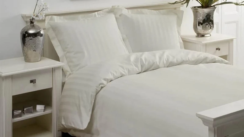 Papillon Satin Stripe Duvet Covers Natural, Cotton, 240 x 200/220 cm