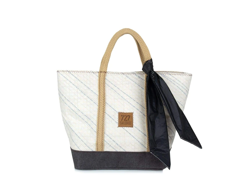 727sailbags Sweetie Gris Granite Women's Handbag, Light, Material aus 100% recyceltem Schiffssegel (Genua Mittelmeer) - Image 1