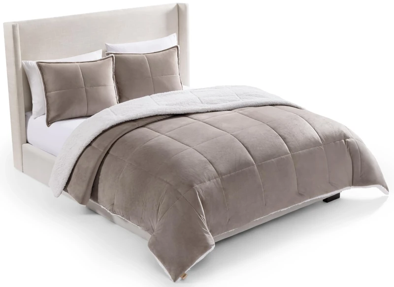 UGG - Blissful Comforter Set - Soft Cozy Bedding - Reversible Comforter and Pillow Shams - Queen Size - Bedroom Accents - Fawn