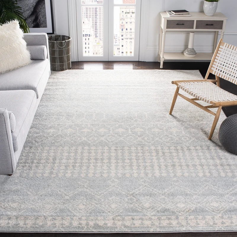 Safavieh Boho Rug for Living Room, Dining Room, Bedroom - Tulum Collection, Short Pile, in Navy and Ivory, 62 x 2400 cm