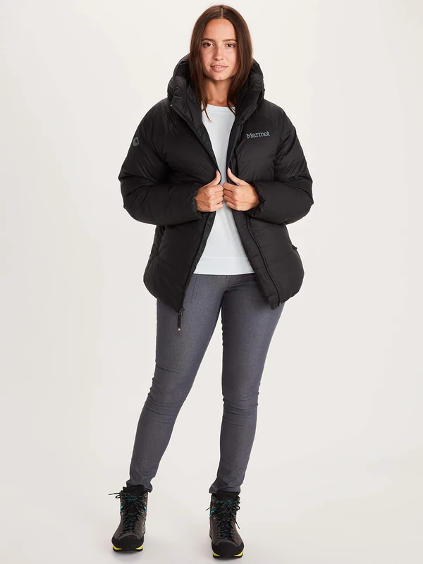 Marmot Women's Wm's Mt. Tyndall Hoody, Warm Down Jacket, Insulated Hooded Winter Coat, Windproof Goose Down Parka, Puffy Jacket, Lightweight Packable Expedition Jacket, Black, L