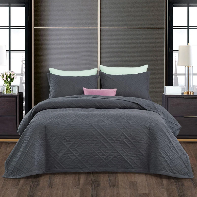 CHIXIN Bedspread King 240x260 CM - Dark Grey Quilted Bed Throw Matelasse Embossed Summer Lightweight Reversible Coverlet for Bedroom Decor - (Pillow Shams is not included in UK Market)