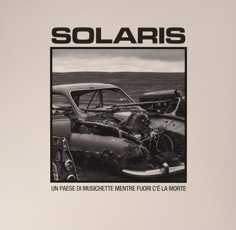 Un Paese Di Musichette Mentre Fuori C'e' La Morte [VINYL]