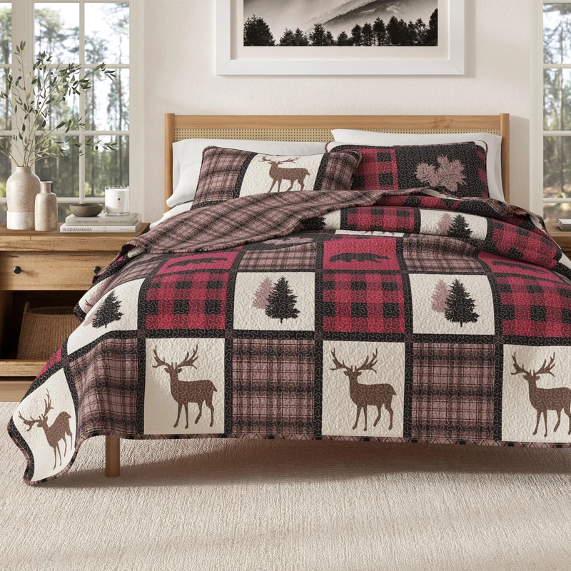 Great Bay Home Lodge Bedspread Full/Queen Size Quilt with 2 Shams. Cabin 3-Piece Reversible All Season Quilt Set. Rustic Quilt Coverlet Bed Set. Stonehurst Collection. (Red/Black)