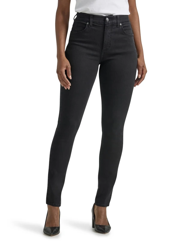 Lee Women's Regular Fit Straight Leg Jean, Black, 22 Plus