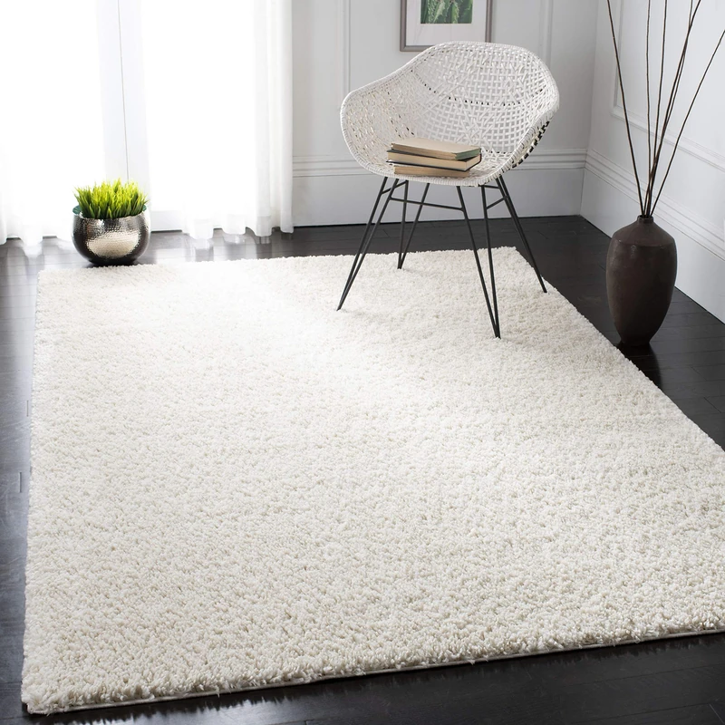 Safavieh Zottelig Collection August Shag Short Pile Area Rug for Living Dining Room Bedroom Area Rug, Ivory, 4' x 4'