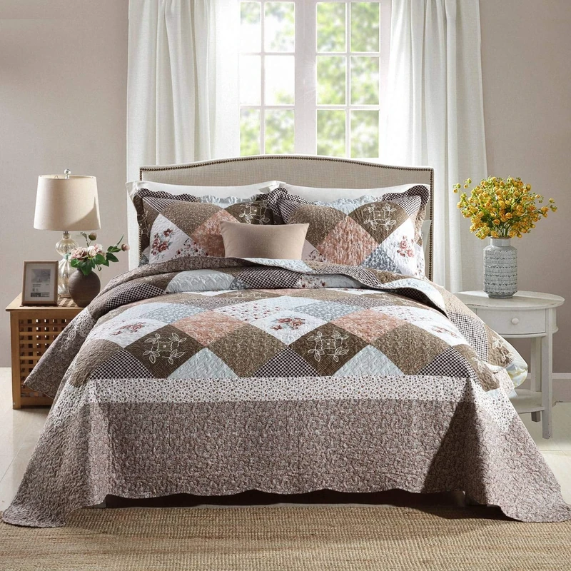 HoneiLife Quilt Set King Size - 3 Piece Microfiber Quilts Reversible Bedspreads Patchwork Coverlet Floral Bedding Set All Season Quilts- Splicing Mocha Rose,King Size