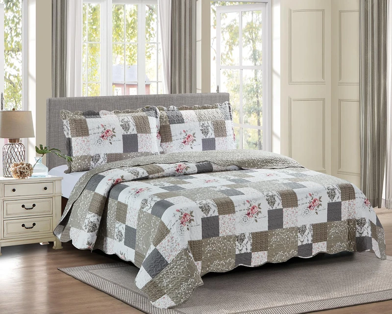 Brilliant Sunshine Pink Roses & Grey Toile Quilt, King Size
