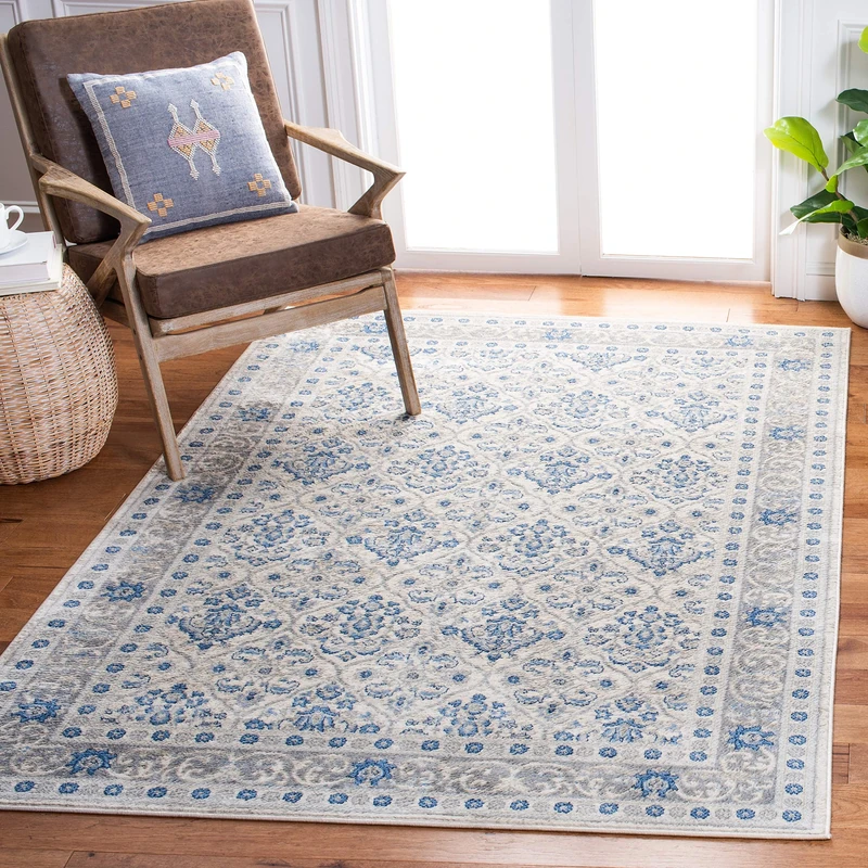 SAFAVIEH Traditional Rug for Living Room, Dining Room, Bedroom - Brentwood Collection, Short Pile, in Ivory and Blue, 91 X 152 cm