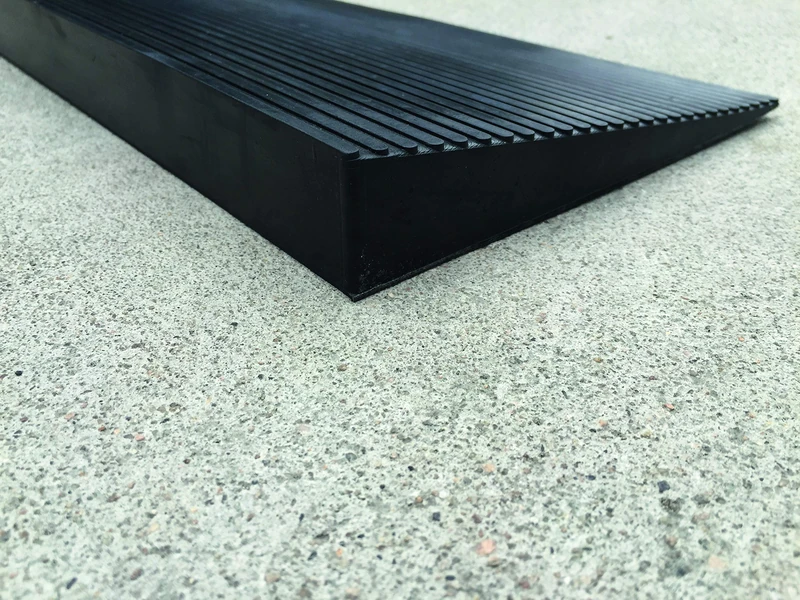 Identités Rubber Threshold Ramp 35 x 200 mm