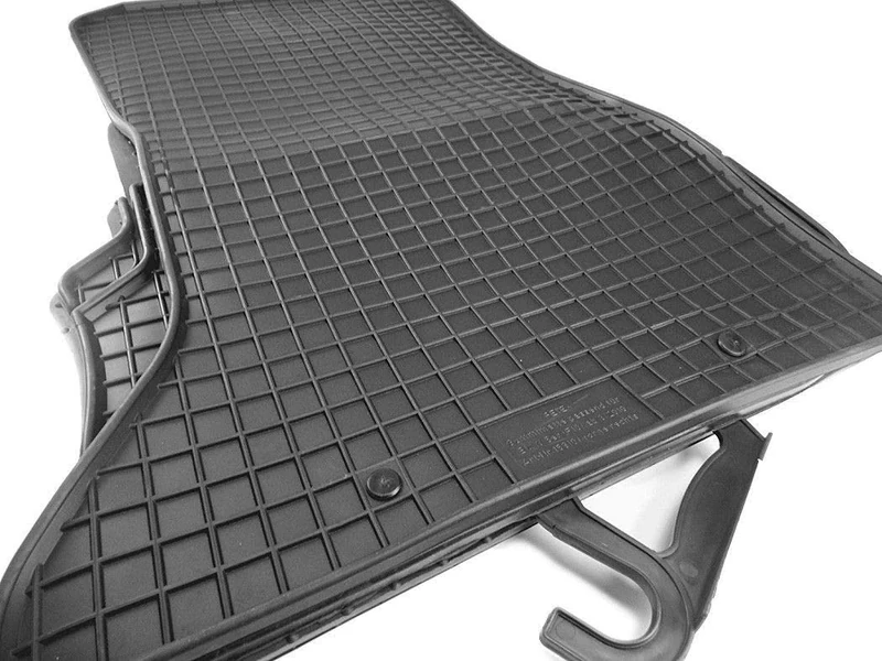 PETEX Rubber Mats Suitable for Kuga from 02/2020 / Kuga Plug-in Hybrid from 5/2020 Onwards Black 4-Piece Set