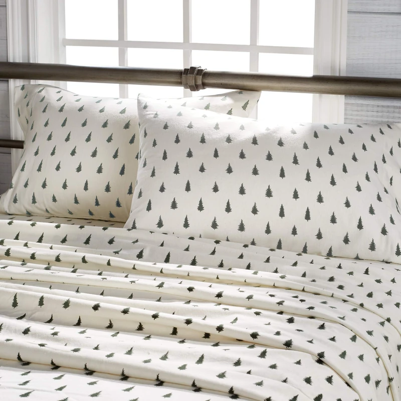 G.H. Bass Spruce Trees 100% Cotton Flannel Sheet Set, Flat, Fitted, 2 Pillowcases, Queen, Forest Green