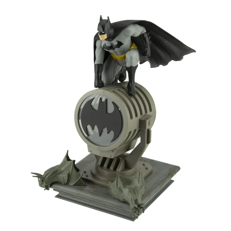Batman Figurine Light - Officially Licensed DC Super Heroes Decor and Gift, Collectible Display Lamp Must Have for DC Comic Fans, USB Powered 27” LED Light | Paladone