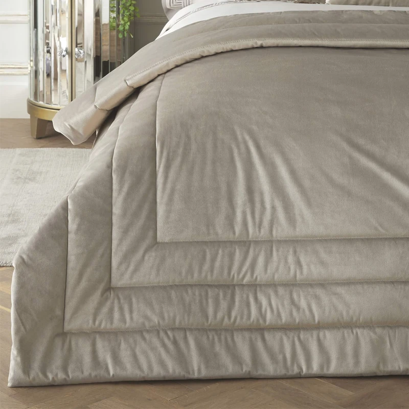 Laurence Llewelyn-Bowen - Oyster Linen Velvet Bedspread - L220cm x W150cm - Box Frame Stitch - Luxury Quilted Bedspread in Silver Oyster - Super Soft Velvet Throw Blanket for Bed - Velvet Quilt