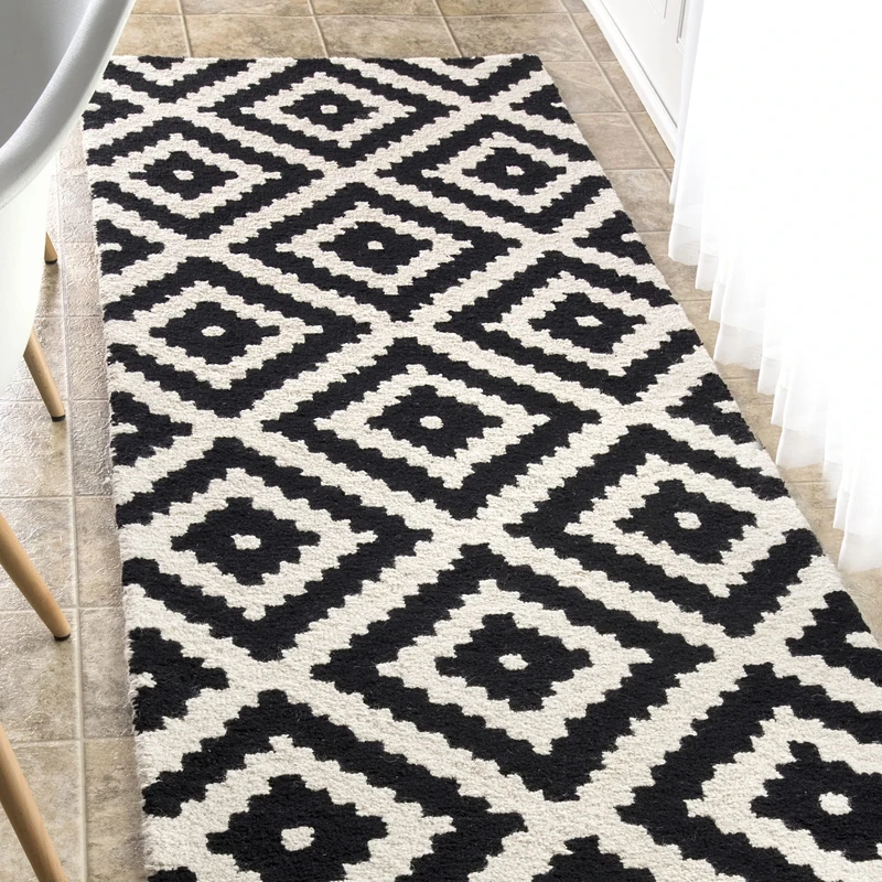 nuLOOM Kellee Hand Tufted Modern Diamonds Wool Runner Rug, 2' 6" x 14', Black