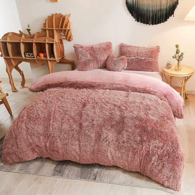 MEGO Luxury Shaggy Plush Duvet Cover Set, Soft 3 Pieces Fluffy Faux Fur Comforter Cover Set, Fuzzy Velvet Bedding Set Queen Size(1 Furry Duvet Cover + 2 Pillow Cases), Zipper Closure(Queen, Old Pink)