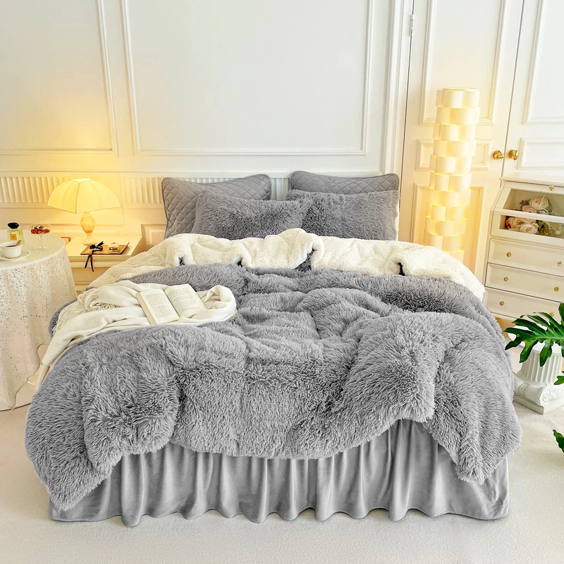 Uozzi Bedding Faux Fur Comforter Set Queen 3 Pieces - 1 Comforter Set and 2 Pillowcases, Ultra Soft and Easy Care Luxury Plush Shaggy Duvet Set (Light - Grey)
