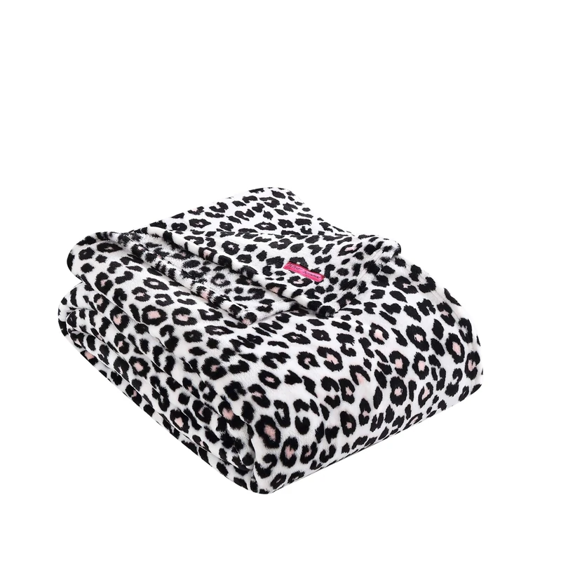 Betsey Johnson | Fleece Collection | Blanket - Ultra Soft & Cozy Plush Fleece, Lightweight & Warm, Perfect for Bed or Couch, King, Leopard