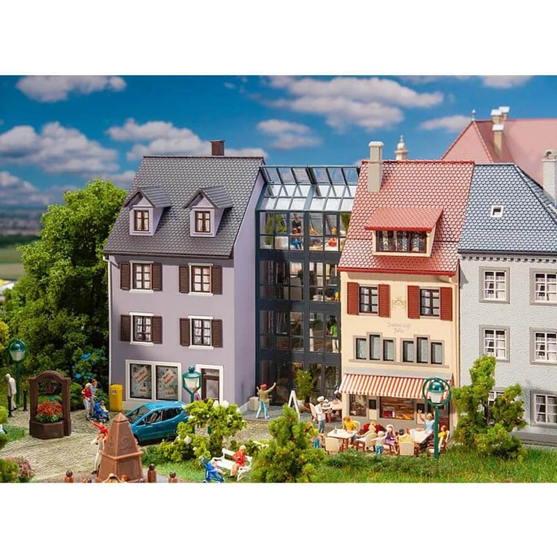 Faller Small Town House Line