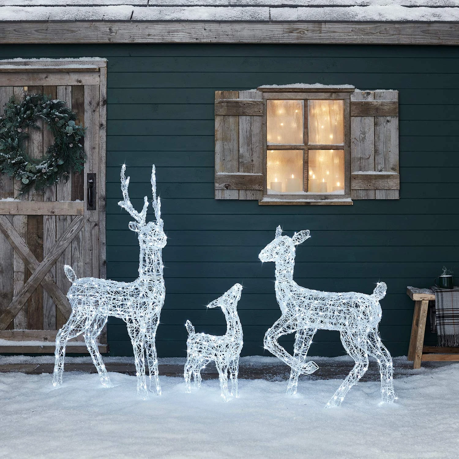 Lights4fun Christmas Outdoor Set of 3 Reindeer Stag, Doe & Fawn Light Up Acrylic Figures Garden Decoration 540 White LEDs Plug In with Timer