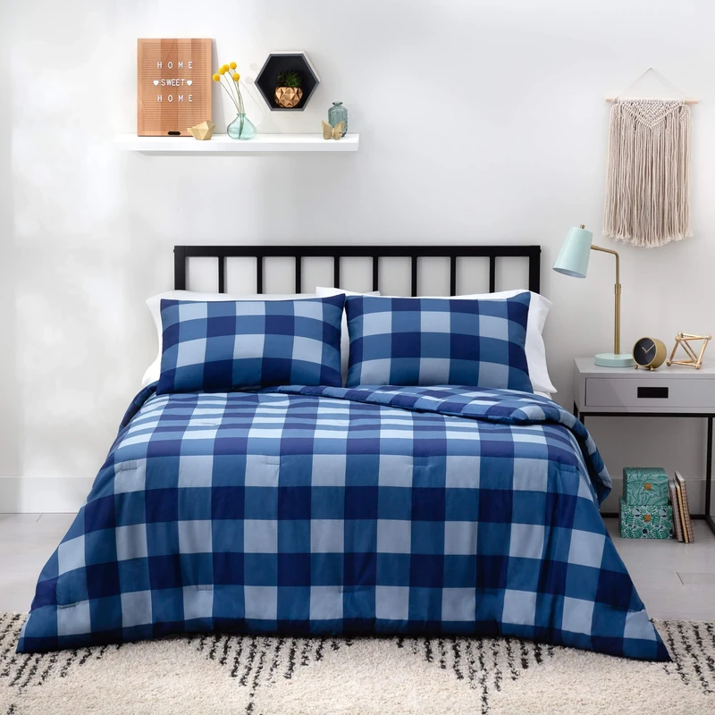 LINENSPA All-Season Reversible Designer Down Alternative Comforters - Hypoallergenic - Microfiber Fill - Machine Washable