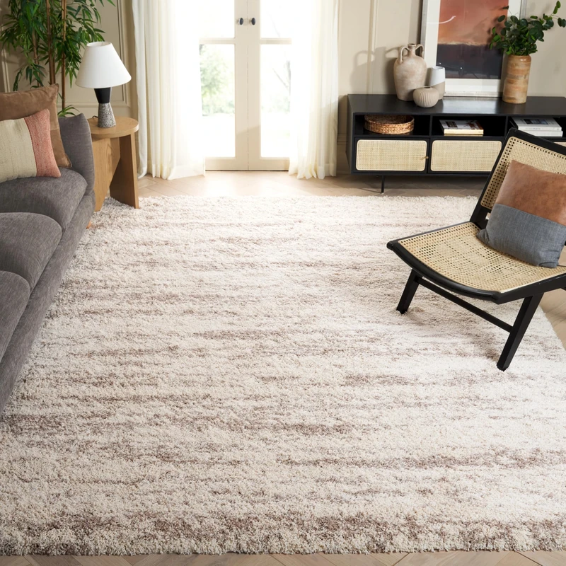 Safavieh Shag Rug for Living Room, Dining Room, Bedroom - Hudson Shag Collection, High Pile, in Ivory and Grey, 67 x 365 cm
