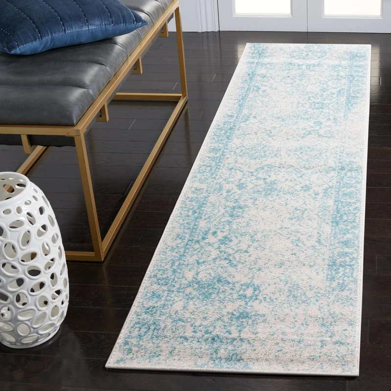 Safavieh Distressed Rug for Living Room, Dining Room, Bedroom - Adirondack Collection, Short Pile, in Ivory and Light Blue, 122 X 169 cm