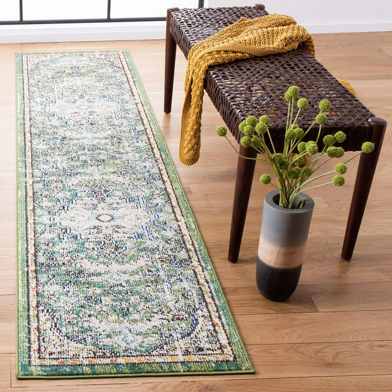 Safavieh Boho Rug for Living Room, Dining Room, Bedroom - Madison Collection, Short Pile, in Green and Turquoise, 66 x 305 cm
