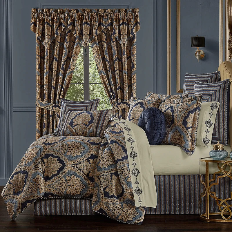 Five Queens Court Bristol Luxury Damask Woven Jacquard 4 Piece Comforter Set, Indigo, Queen 92X96, Polyester - Image 1