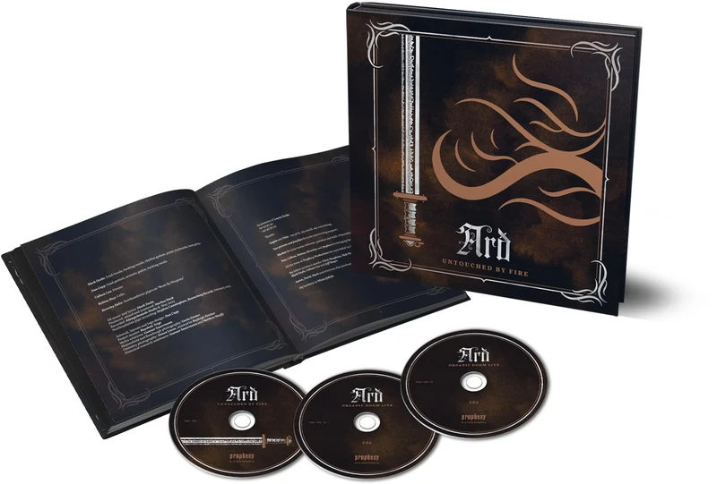 Untouched By Fire (2cd+Dvd Hardcover Book)