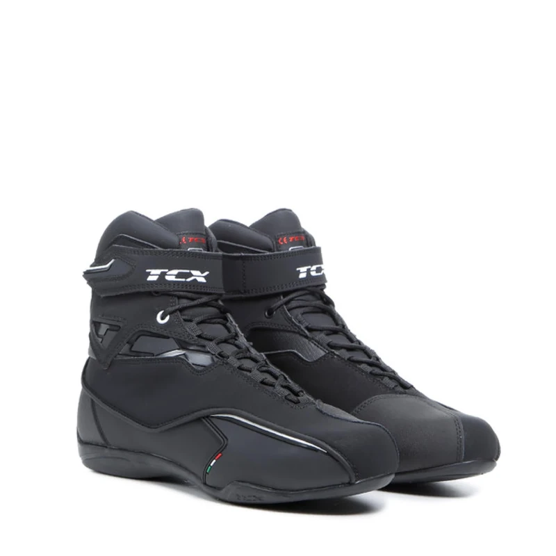 TCX - Zeta Waterproof, Men's Motorcycle Shoes, Sporty and Waterproof, Shoes Suitable for Urban Use, Microfiber Upper, Laces and Velcro Closure, Black