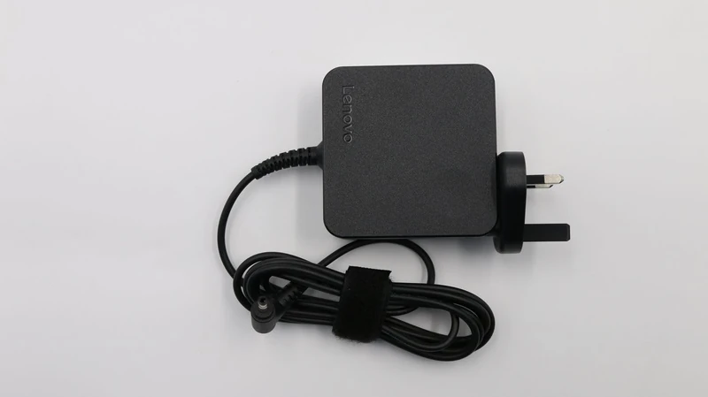 Lenovo Replacement Part: 65 W AC Adapter for Laptops, 20 V 3.25 A, 01FR037