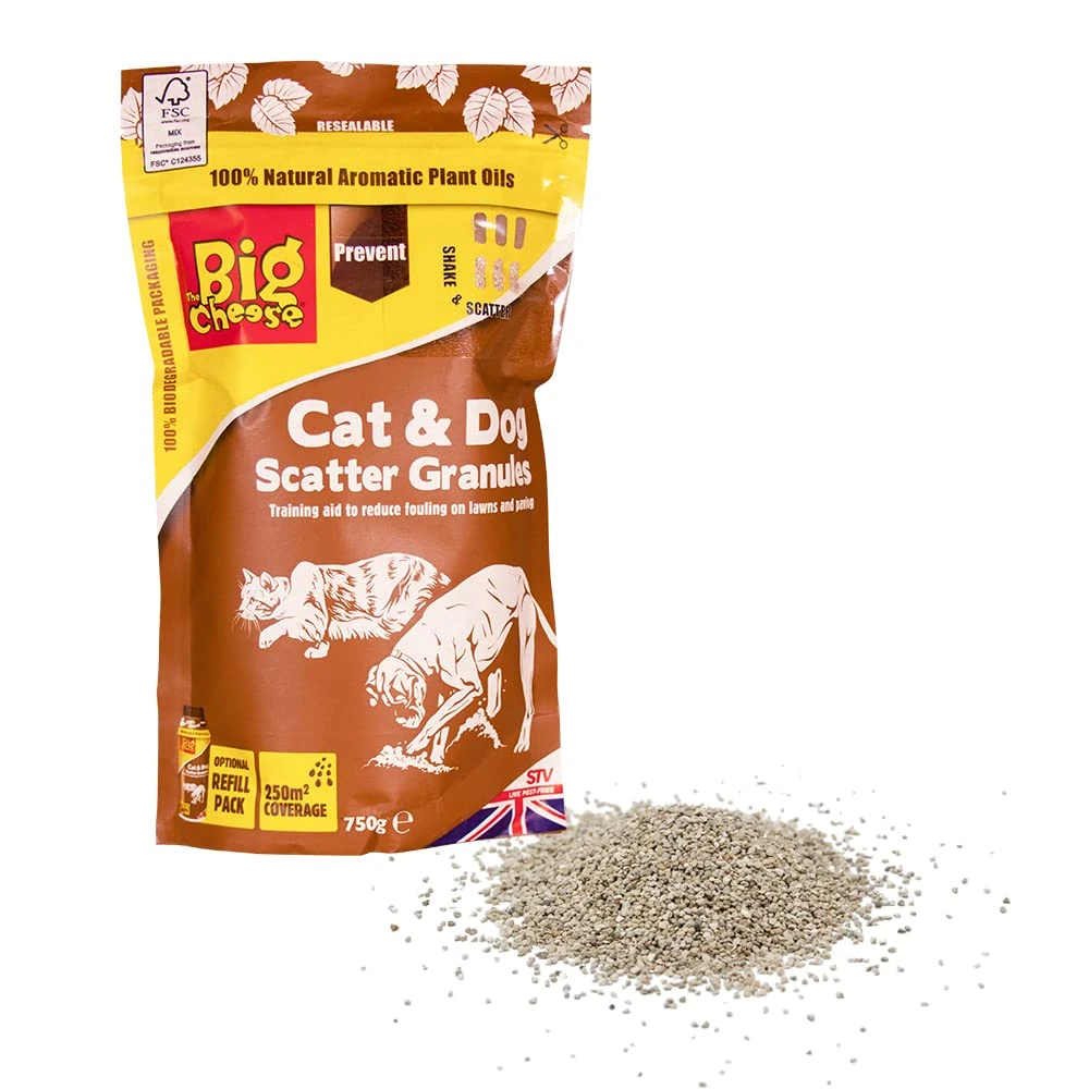 The Big Cheese Cat and Dog Scatter Granules - 750 g, Natural/Biodegradable Humane Treatment and Deterrent, Protection for Gardens and Covers 250 m2, Ready-to-Use